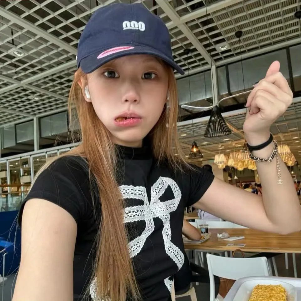 我们仨